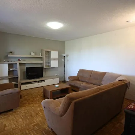 Hh Korsa With Pool بيت ضيافة Sveti Lovreč Pazenatički