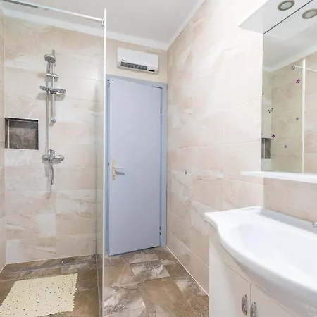 Hh Korsa With Pool 3* Sveti Lovreč Pazenatički
