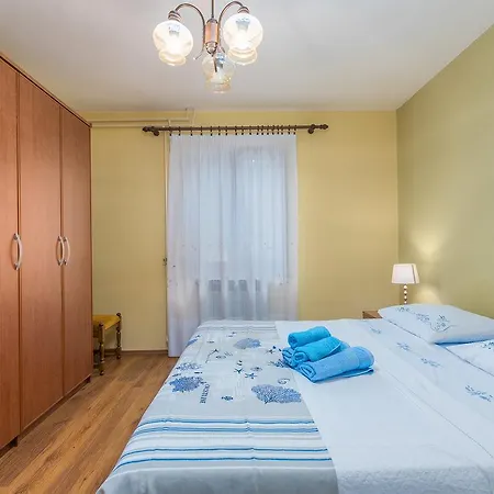 Marinela Korsa With Pool Guest house Sveti Lovrec Pazenaticki