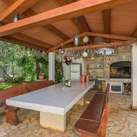 Gasthof Hh Korsa With Shared Pool