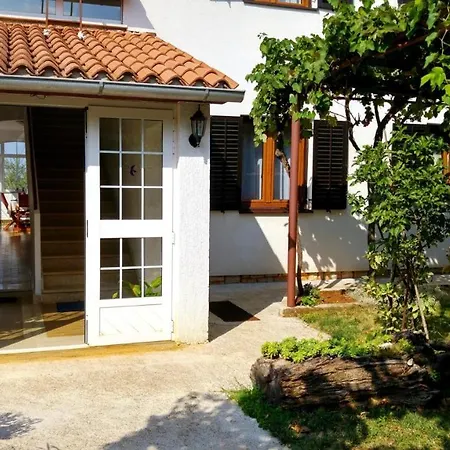 Hh Korsa With Pool 3* Sveti Lovreč Pazenatički